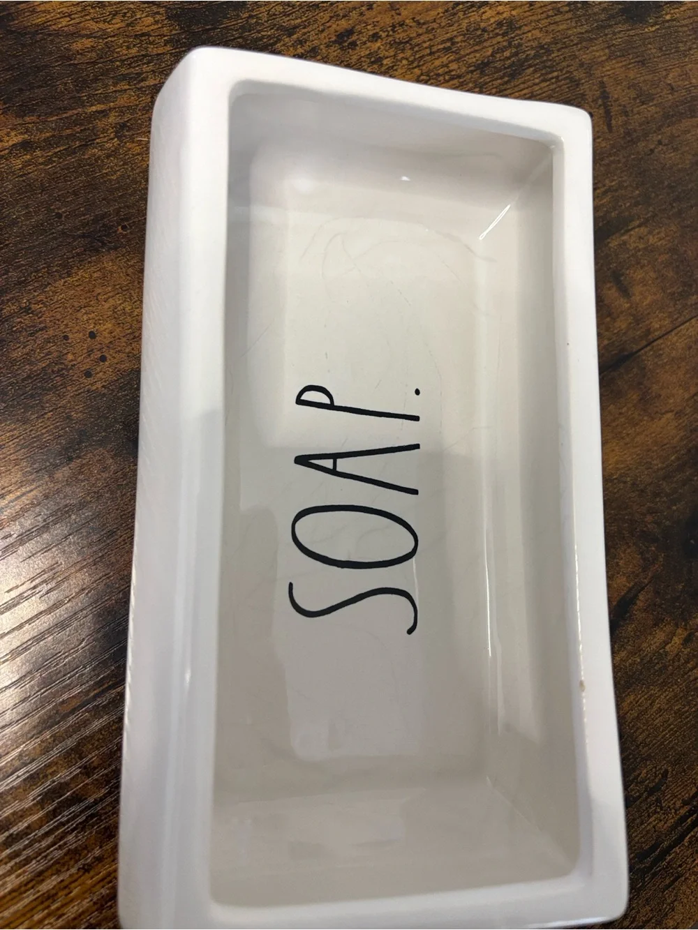 N/A white ceramic